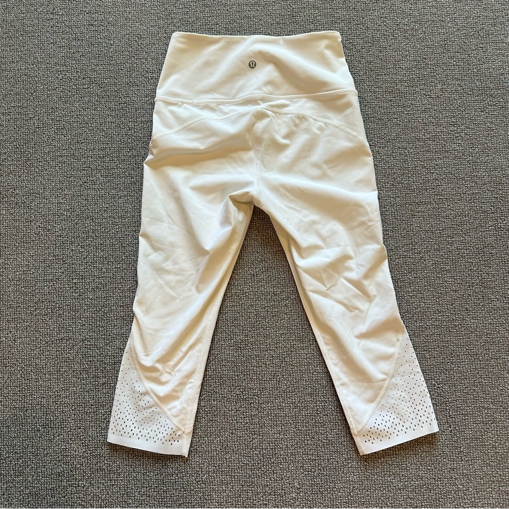 Lululemon White Crop Leggings